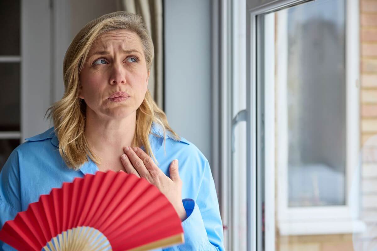 What are the Symptoms of Perimenopause A Complete Guide